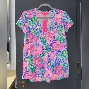 Disney x Lilly Pulitzer Bright Floral Etta V-Neck Top NWT